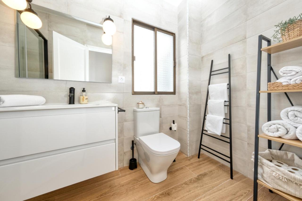 Arrecife Downtown Oasis Villa Ngoại thất bức ảnh
